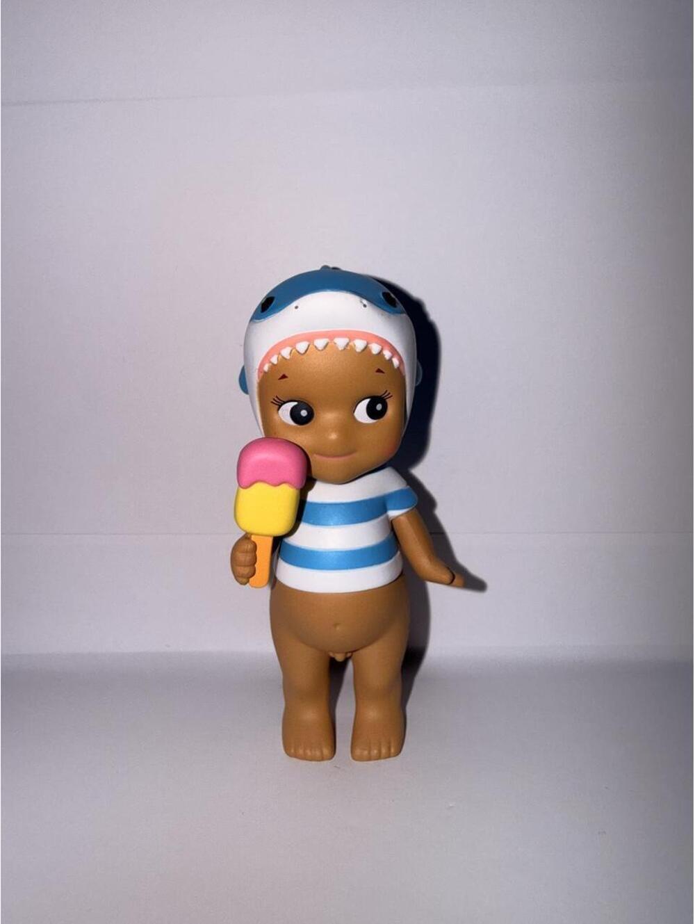 Sonny Angel Summer Vacation Shark